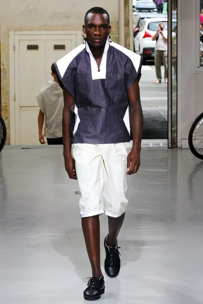 Look 33